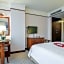 Royalty Hotel