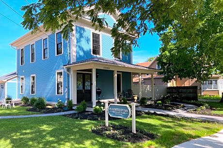 The Plainfield Inn