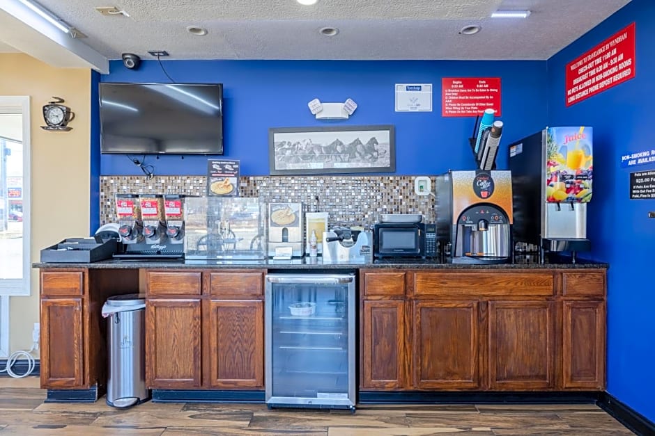 Travelodge by Wyndham Jackson I-40 Exit 82