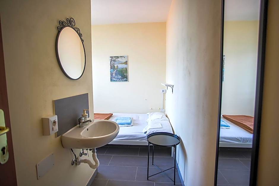 Lake Como Hostel