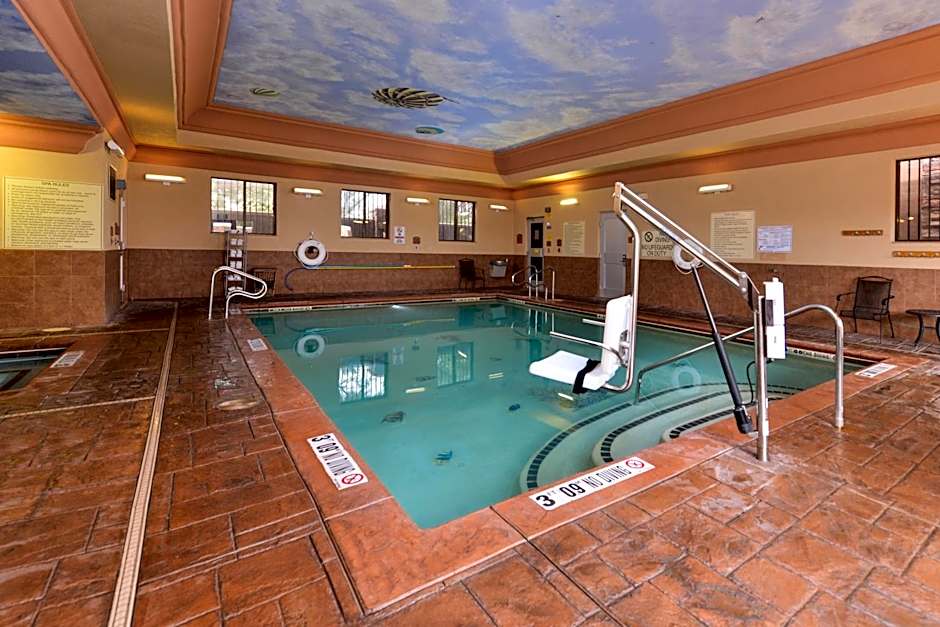Holiday Inn Express Hotel & Suites Las Cruces By IHG