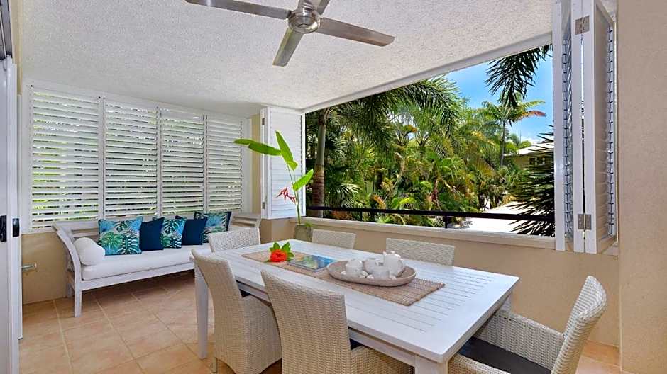 Cayman Villas Port Douglas
