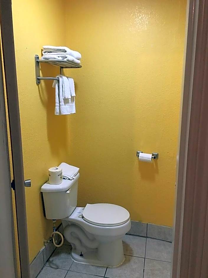 Economy Inn