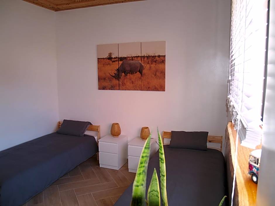 Dar Makai Surf Hotel