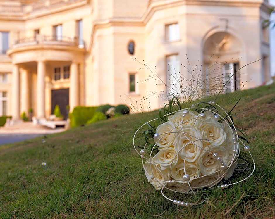 InterContinental Hotels Chantilly Chateau Mont Royal By IHG