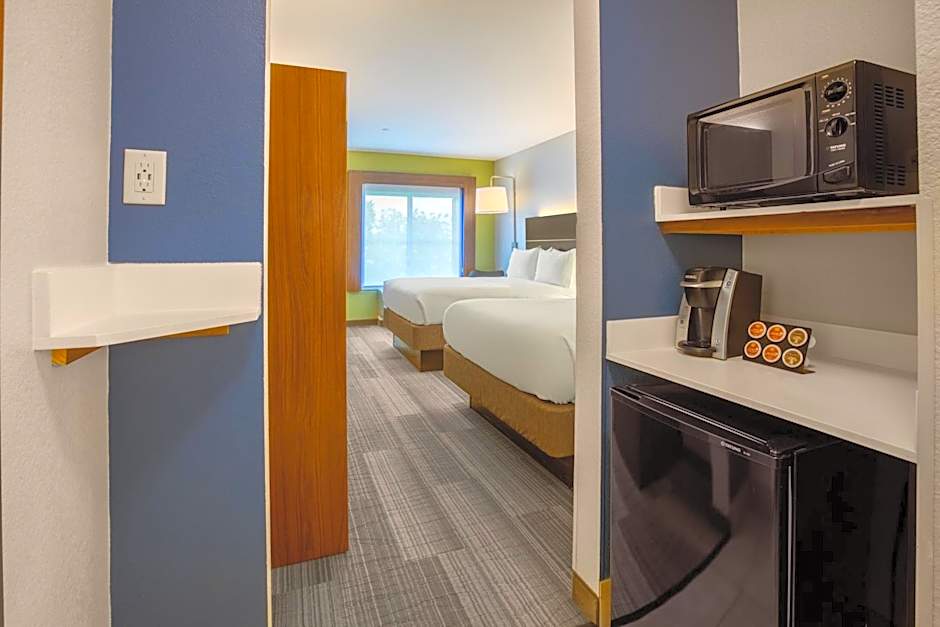 Holiday Inn Express Hotel & Suites Dallas - Grand Prairie I-20 By IHG