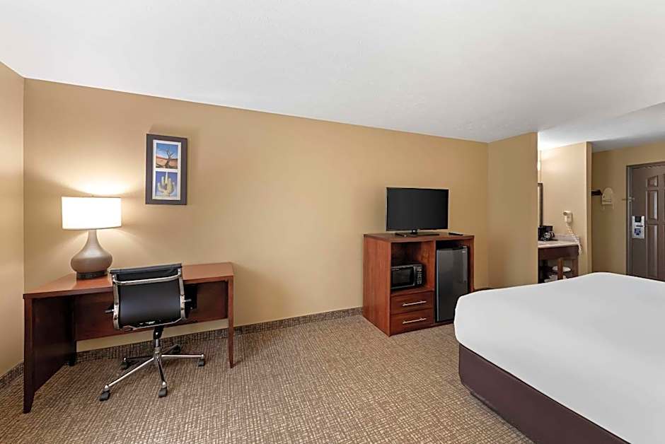 MainStay Suites El Centro I-8