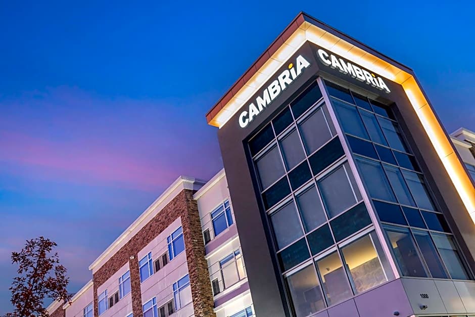 Cambria Hotel Manchester South Windsor