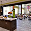 Hampton Inn By Hilton & Suites Dallas Market Center