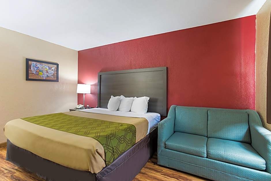 Econo Lodge Painted Post