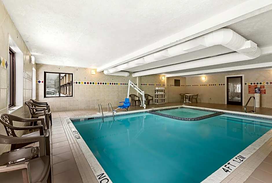 Quality Inn Traverse City