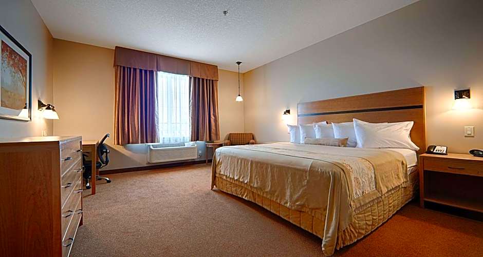 Best Western Plus Chateau Inn Sylvan Lake