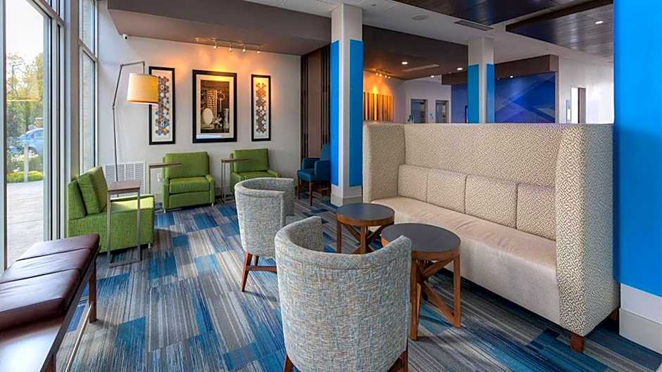 Holiday Inn Express Hotel & Suites Mount Pleasant By IHG