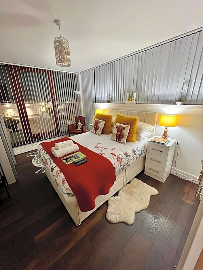 James Clow Bed & Breakfast