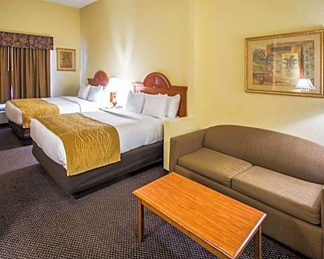 2 Queen Beds Suite Nonsmoking