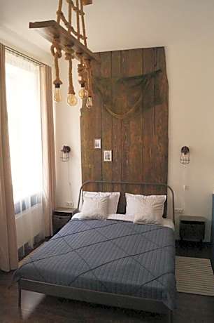 DABA Mini Hotel