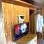 Chalet Superking bed Free Sauna jacuzzi