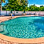 La Quinta Inn & Suites by Wyndham Tampa/Brandon West