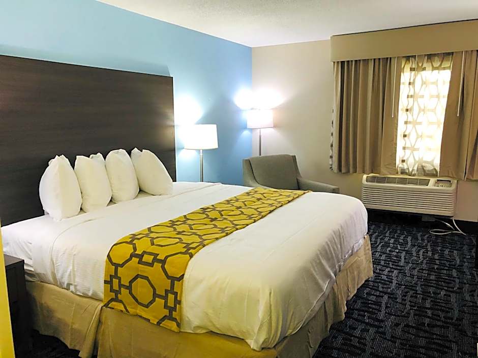 Photo 1 of 6 of 1 King Bed