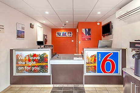 Motel 6-Huntington, WV