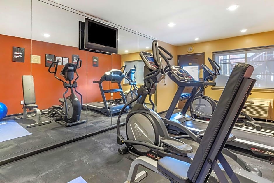 Best Western PLUS Edinburg Inn & Suites