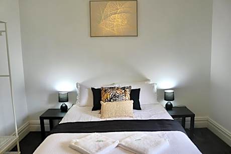 Standard Double Room with Shared Bathroom