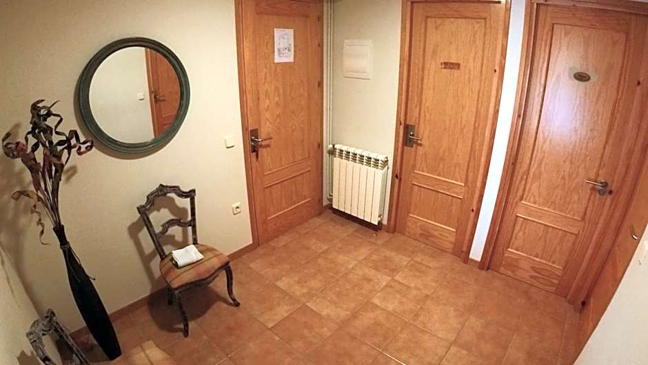 Castell de Ceuró. Hotel Rural