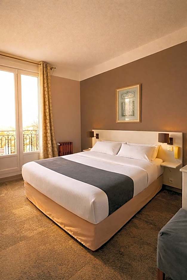 LOGIS Hotel Majestic Chatelaillon Plage - La Rochelle
