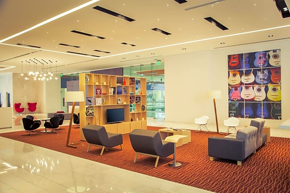 Fiesta Inn Plaza Central Aeropuerto