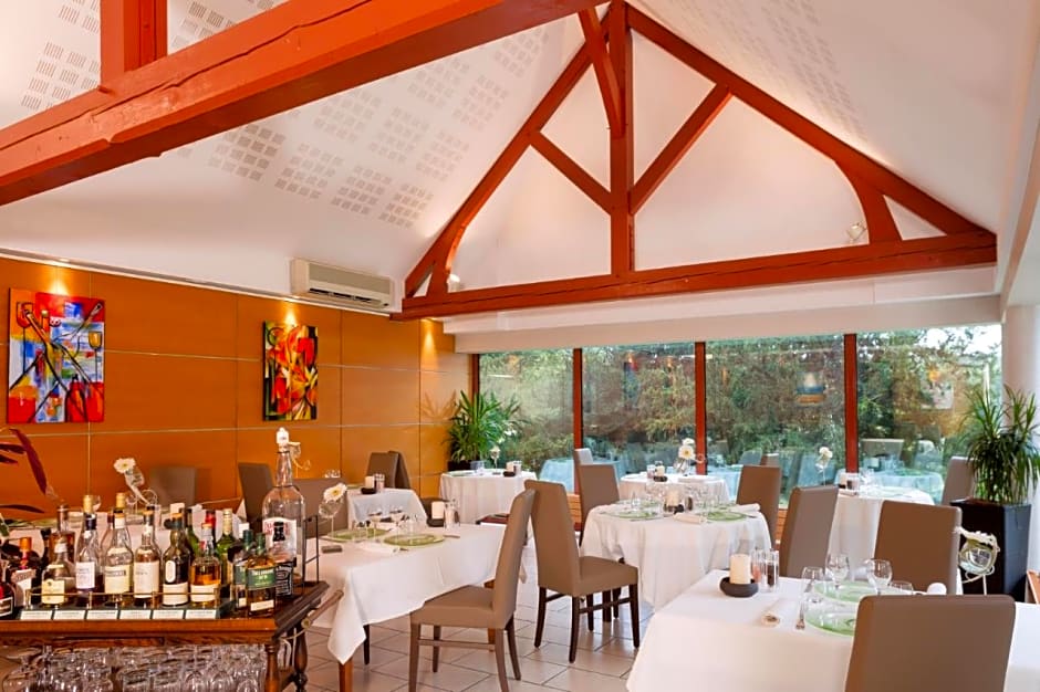 Logis Hostellerie De La Chaumière