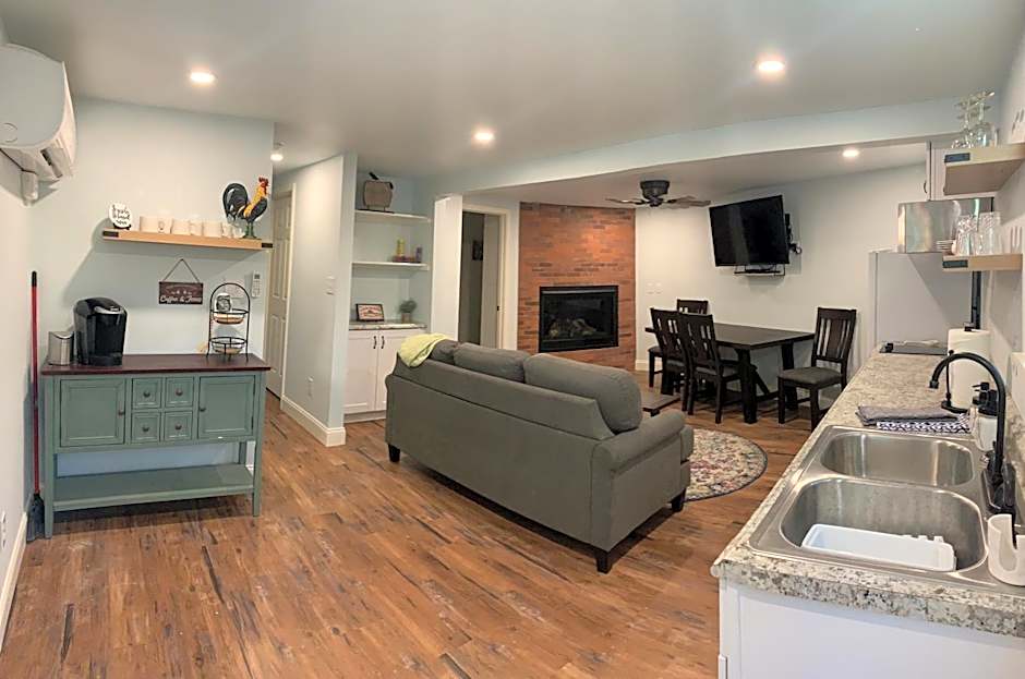 Lamb's Rest Inn B&B – New Braunfels, TX