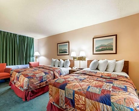 2 Double Beds Smoking
