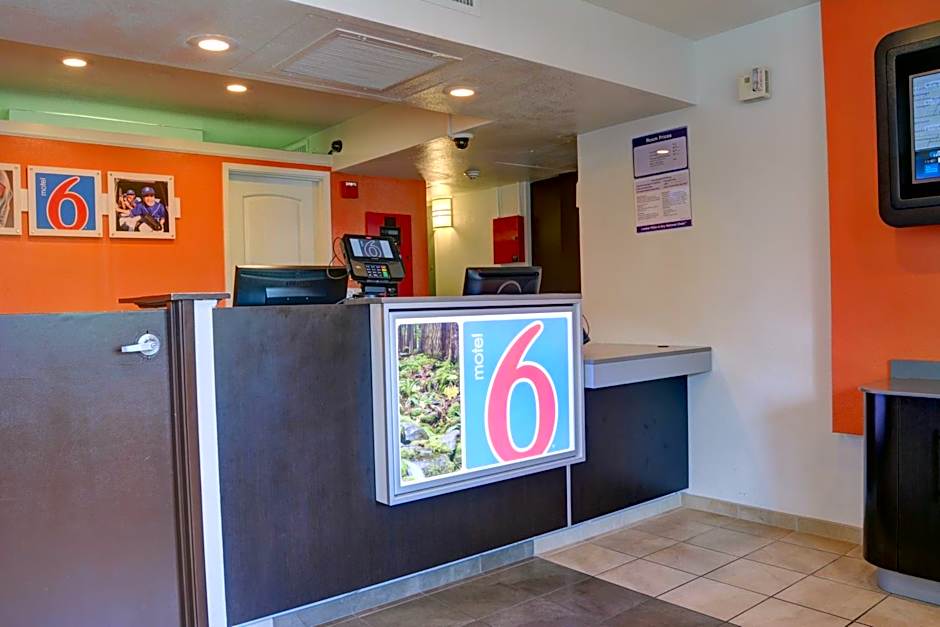 Motel 6-Springfield, OR - Eugene North