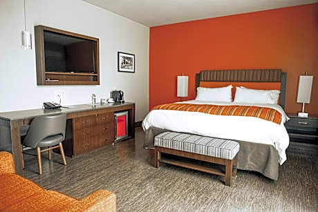 Luxury King Room