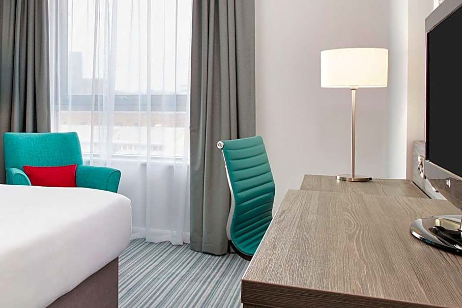 Leonardo Hotel Plymouth