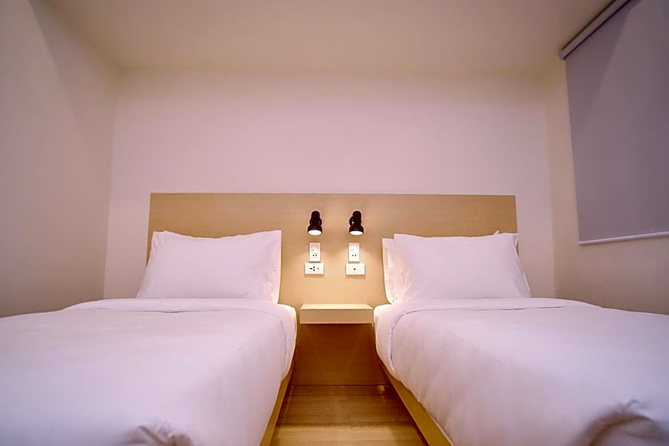 Bridge Hotel Express