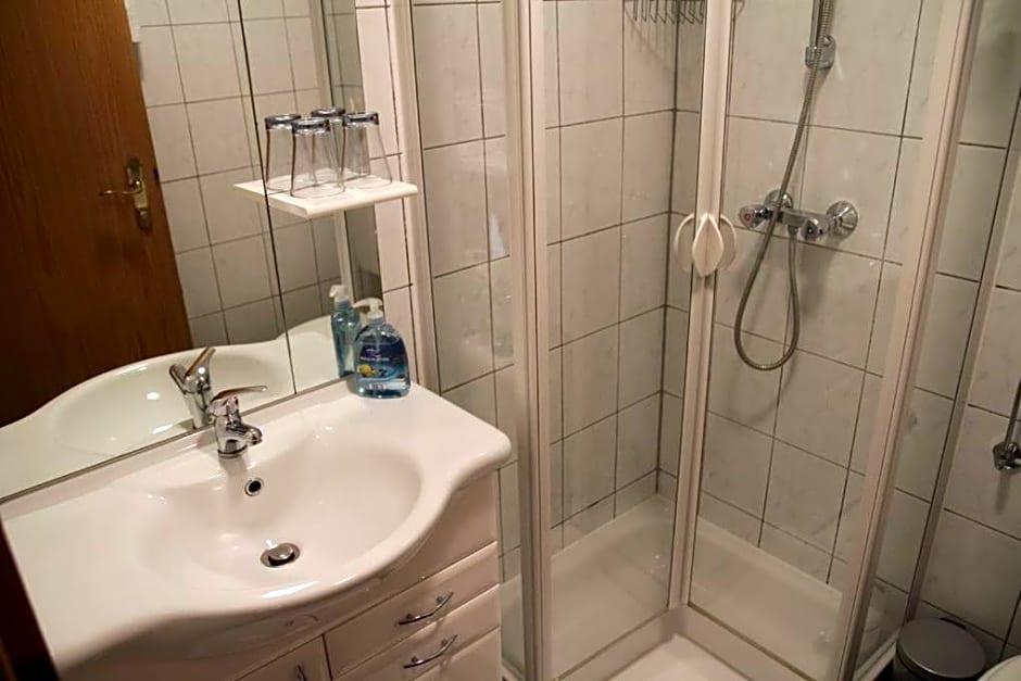 Lindenhof- Fam. Forstmayr