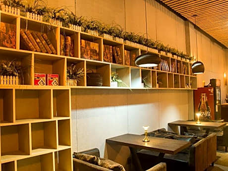 Denise Hotel Apartment(Shangxiajiu Branch)