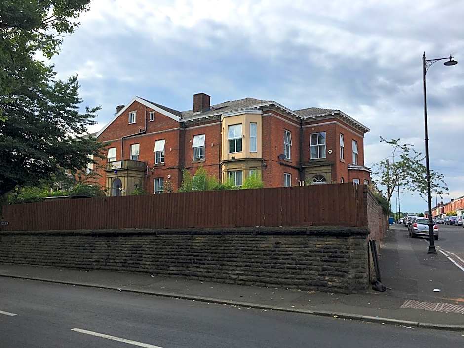 Queens Guesthouse Manchester