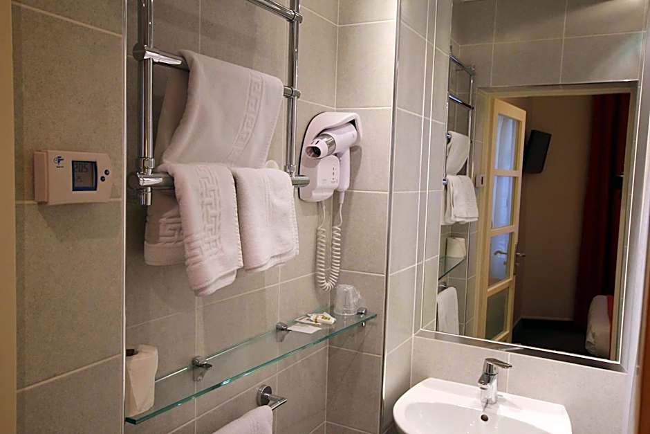 Hotel Des Trois Gares