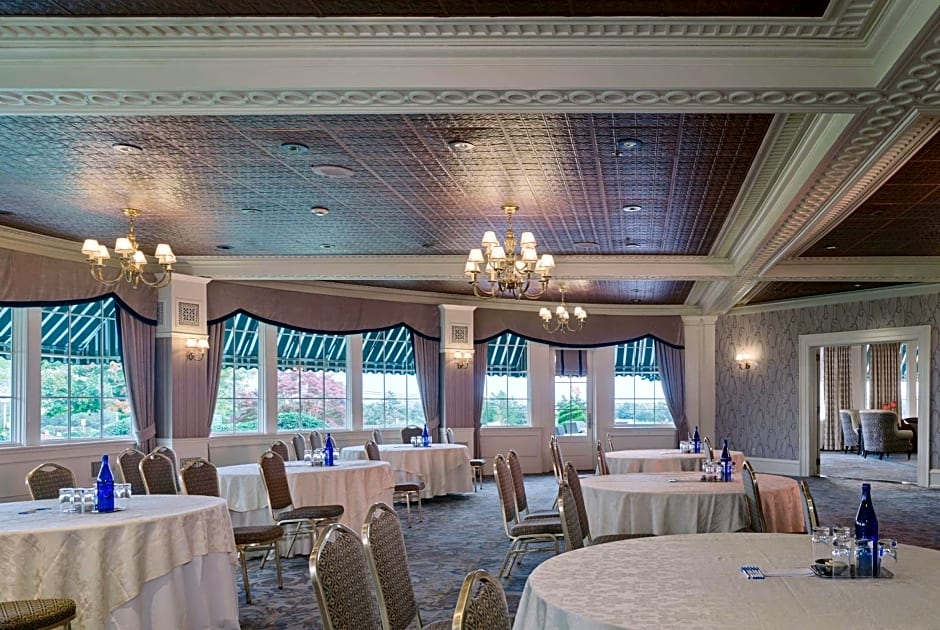 Seaview Hotel, a Dolce by Wyndham
