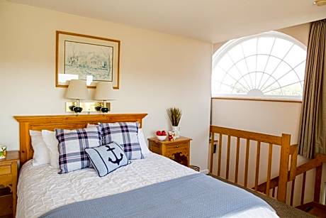 One-Bedroom Townhouse