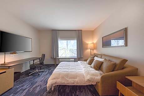 Suite, 1 King, Sofa bed