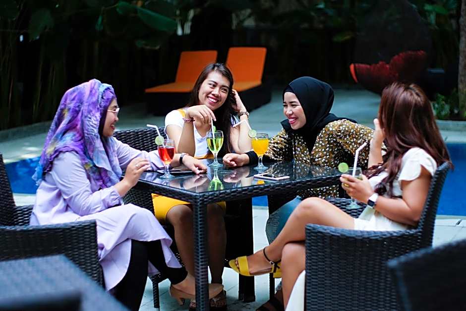 Sunwood Arianz Hotel managed by BENCOOLEN