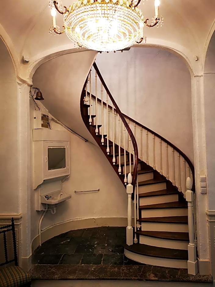 JARDIN D'HIVER CASSEL Suite de 70 m2