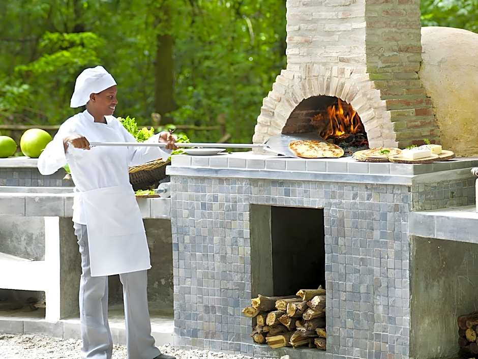 Casa Bonita Tropical Lodge