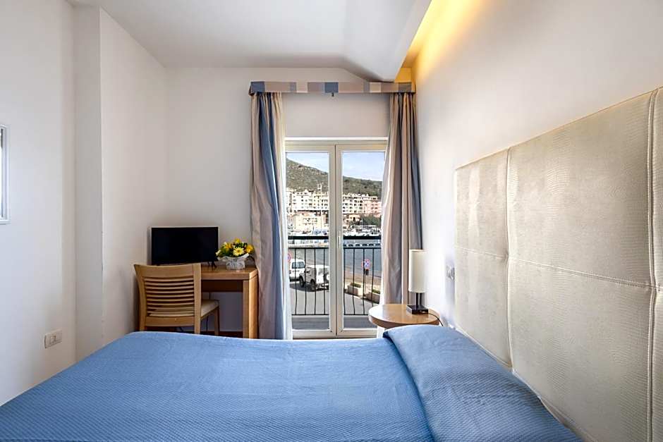 Photo 1 of 50 of Bi Hotel
