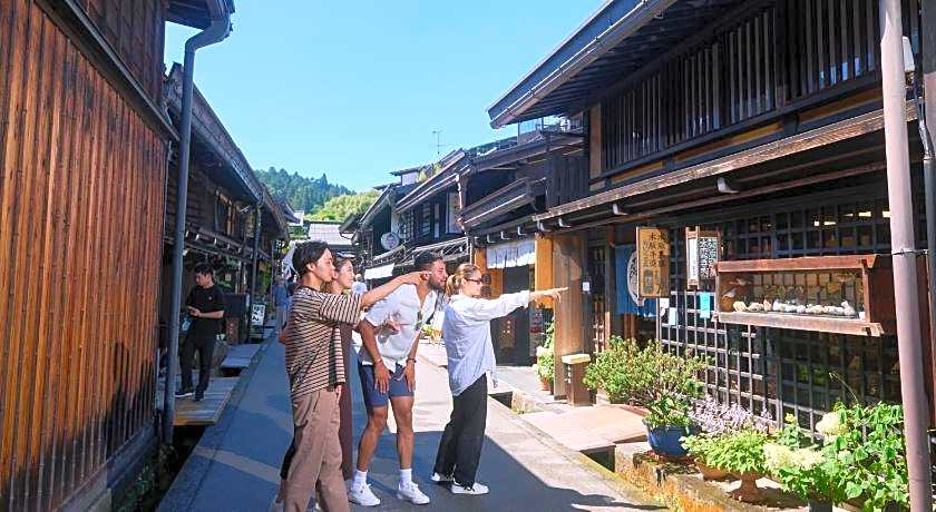 FAV LUX Hida Takayama