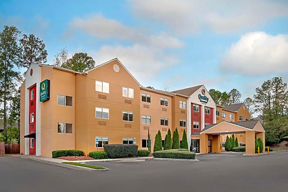 Quality Inn & Suites Birmingham - Highway 280