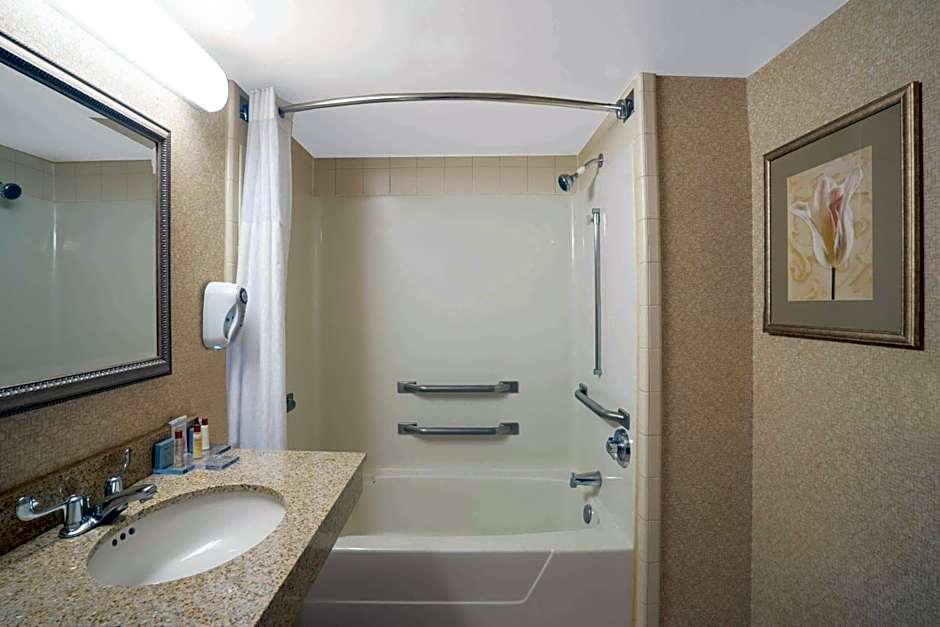 Wingate By Wyndham Charlotte Airport I-85/I-485